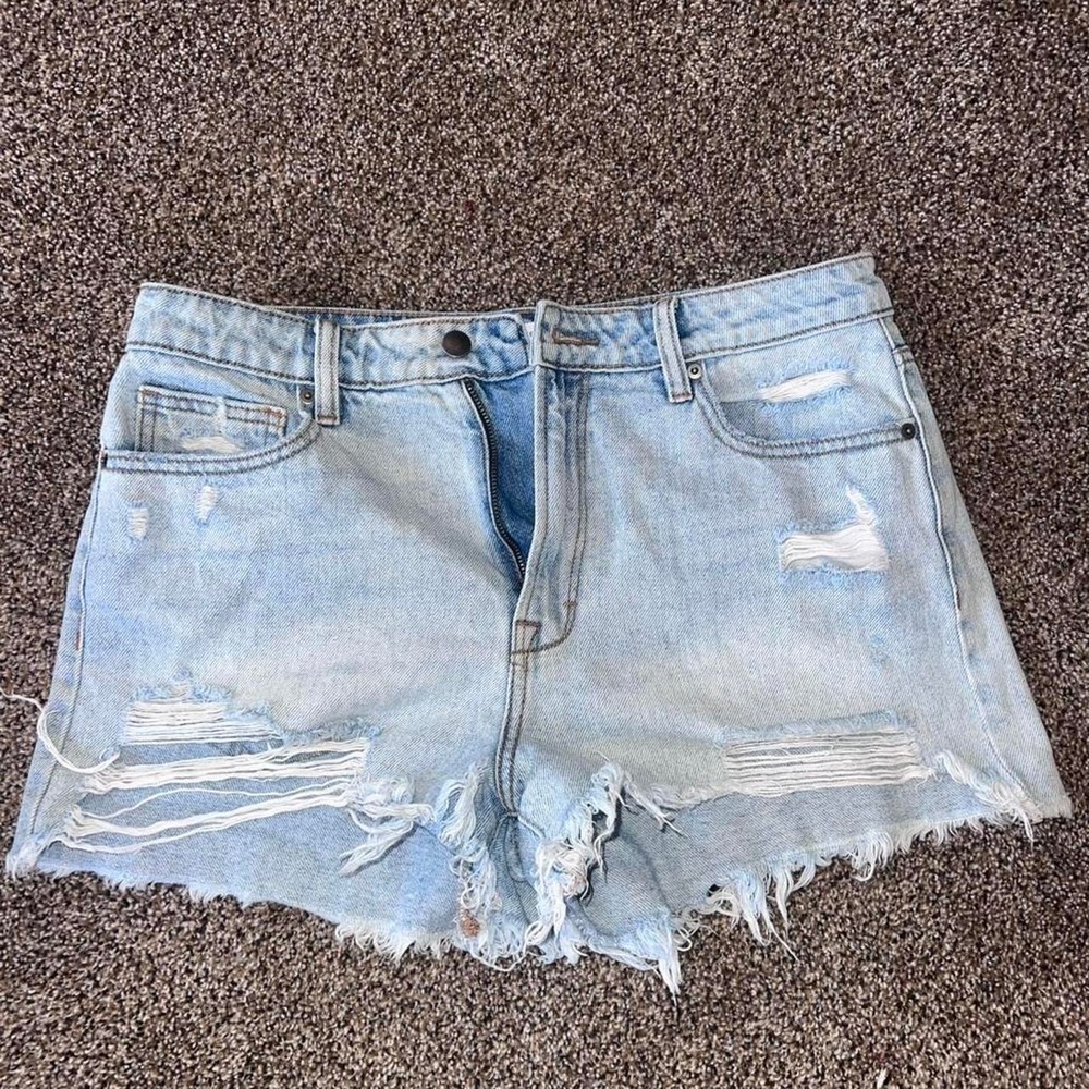 Altar'd State blue denim shorts Size 30